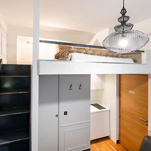 Studio met een King Size Bed